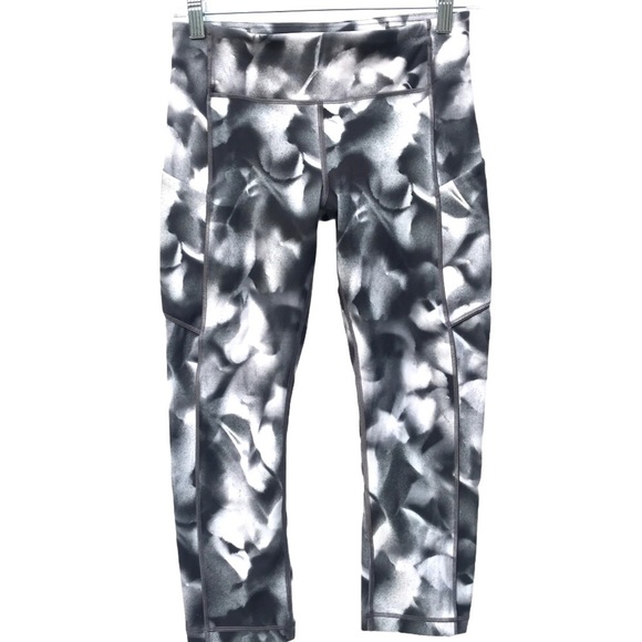 Lululemon Speed Up Crop 21"
Blush Blossom Alpine 6 - Picture 3 of 6